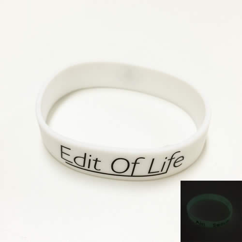 オリジナルシリコンバンドが激安!オリジナルシリコンバンド.com 15mm蓄光シルク印刷オリジナルシリコンバンド